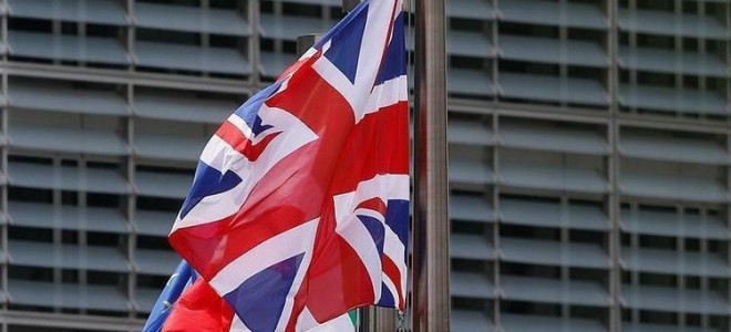 Birleşik Krallık Ocak'ta bütçe fazlası verdi