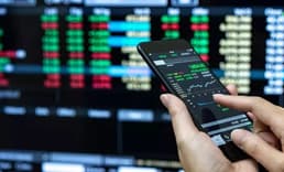 BIST 30 vadelileri yeni haftaya satıcılı başladı
