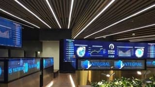BİST100 yüzde 0.56 artışla başladı, dolar 5.24 lirada