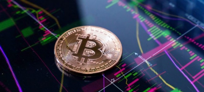 Bitcoin 10 bin 500 doları aştı