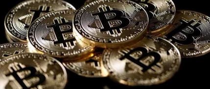 Bitcoin 10 Bin Doların Üzerinde Tutunuyor