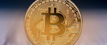 Bitcoin 12 bin 500 doları üzerine yükseldi