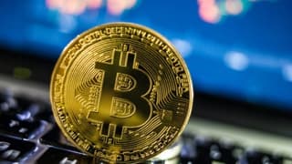 Bitcoin 2 Eylül’den bu yana ilk kez 10 bin doların altında