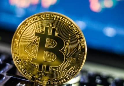 Bitcoin 2 Eylül’den bu yana ilk kez 10 bin doların altında