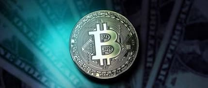 Bitcoin 8 bin 500 doların üzerinde