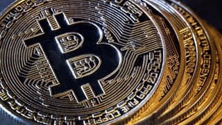 Bitcoin 9.721 dolar ile 13 ayın zirvesinde