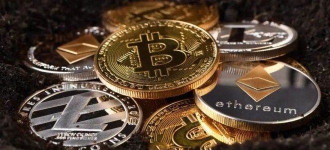 Bitcoin'de ABD tarifelerinin ardından düşüş derinleşiyor