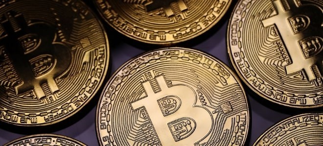 Bitcoin fiyatı 8100 doları geçti