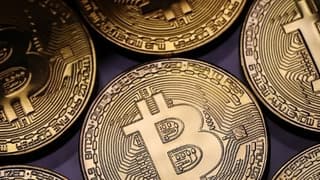 Bitcoin fiyatı 8100 doları geçti
