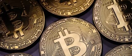 Bitcoin fiyatı 8100 doları geçti