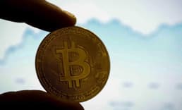 Bitcoin yeni rekor yolunda