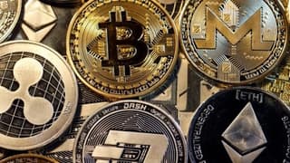 Bitcoin Yeniden 9 Bin Doların Altına Geriledi