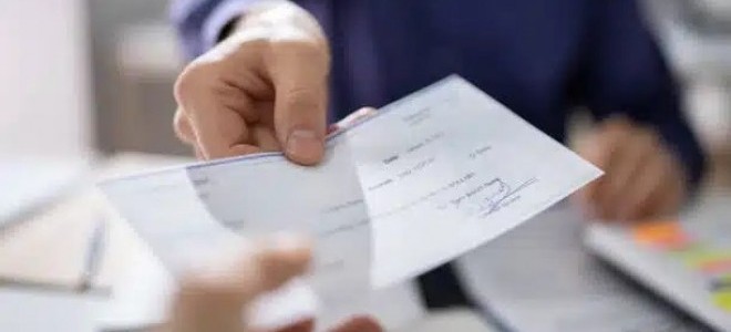 BMD/Öncel: Perakendeci yeniden senet ile satışa dönüyor