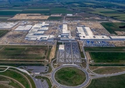 BMW'nin Macaristan fabrikasının inşası Türk firmasına emanet