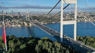 BN: Türkiye, köprü ve otoyolların özelleştirilmesi için Ernst & Young’ı yetkilendirdi