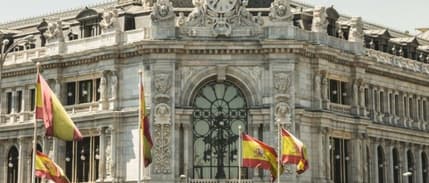 BOE’den daha güçlü sıkılaşma beklentileri artıyor