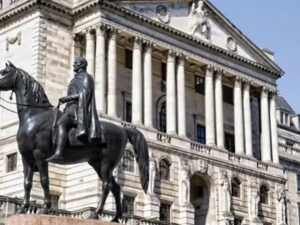 BoE: Ekonomide risk görünümü kötüleşti
