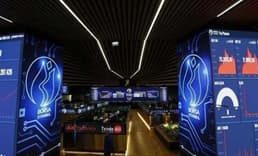 Borsa günün ilk yarısında rekor tazeledi