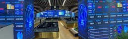 Borsa haftanın son işlem gününe rekorla başladı