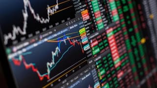 Borsa haftaya hafif yükselişle başladı