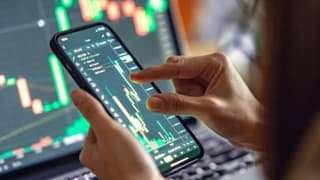 Borsada kurultay rallisi: CDS geriledi, bankacılık hisseleri tırmanışa geçti