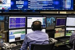 Borsada lira bazlı yeni rekor