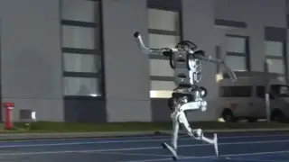 Borsada robot rüzgarı: Çinli şirketin hisseleri ilk günden altı katına çıktı