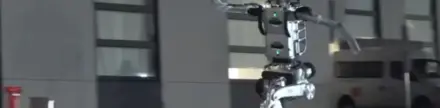 Borsada robot rüzgarı: Çinli şirketin hisseleri ilk günden altı katına çıktı