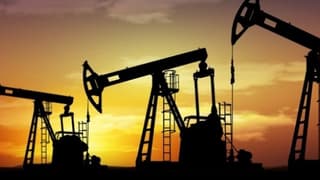 Brent beş aydan sonra ilk kez 70 doları gördü