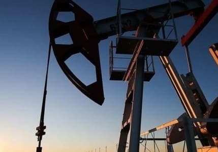 Brent petrol, ABD'nin rezerv hamlesiyle yükseldi