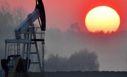 Brent petrol arz ve talep yönlü gelişmelerle 85 doları aştı