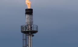 Brent petrol haftaya sert düşüşle başladı