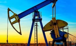 Brent petrol tarihi düşük seviyelerinin ardından yükselişte  