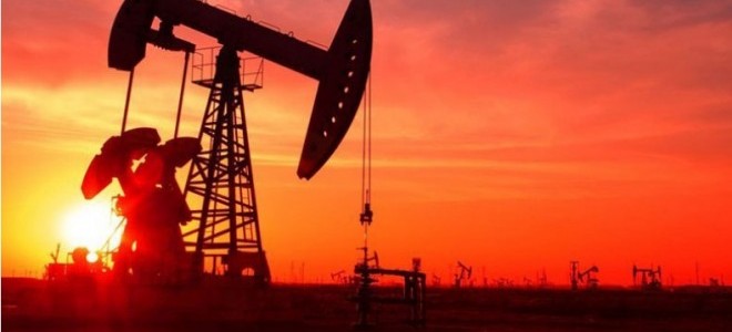 Brent petrolün varil fiyatı 79-80 dolar aralığında seyrediyor