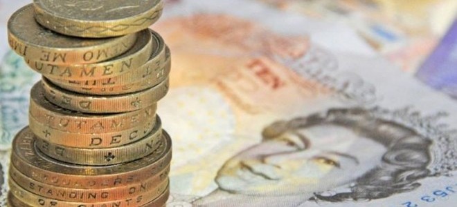 Brexit Görüşmeleri Kuzey İrlanda Engeline Takıldı, Sterlin Düştü  