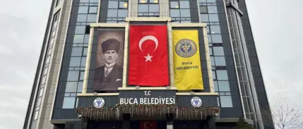 Buca Belediyesi'ne operasyon: Belediye Başkanı Duman gözaltına alındı