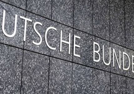 Bundesbank'tan ekonomik küçülme uyarısı