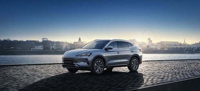 BYD’nin indirim kararı sonrası hisselerde sert düşüş