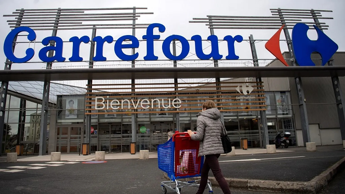 Carrefour, yağma olayları sonrası kâr tahminini düşürdü