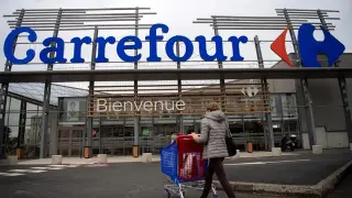 Carrefour, yağma olayları sonrası kâr tahminini düşürdü
