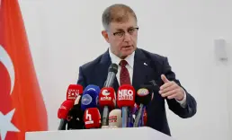 Cemil Tugay CHP'den istifa etti