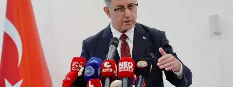 Cemil Tugay CHP'den istifa etti