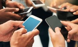 Cep telefonlarına taksit düzenlemesi Resmi Gazete'de yayımlandı