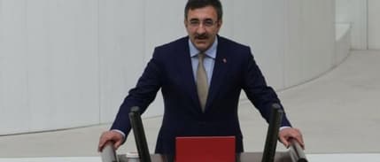 Cevdet Yılmaz'dan asgari ücrette "denge" mesajı