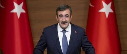 Cevdet Yılmaz, işsizlik ve sanayi üretimi verilerini değerlendirdi