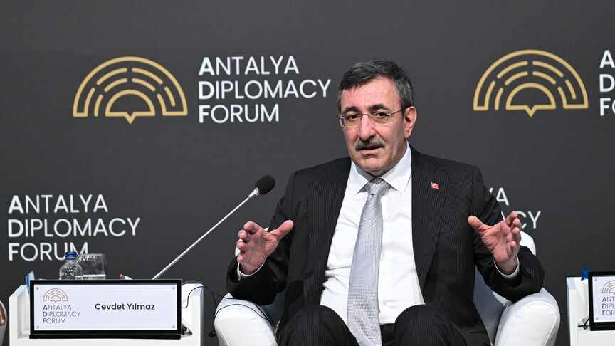 Cevdet Yılmaz: Önemli kazançlar sağlayacağımız bir döneme giriyoruz