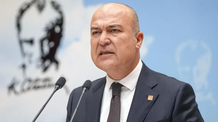 Yeni parti duyurusu sonrası CHP'den ilk istifa haberi geldi