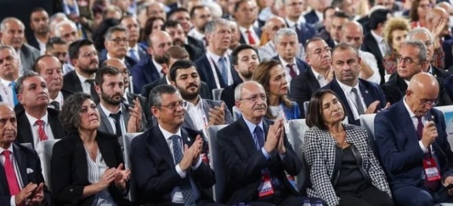 CHP'nin kurultay davasında mahkemenin görevsizlik kararı kaldırıldı