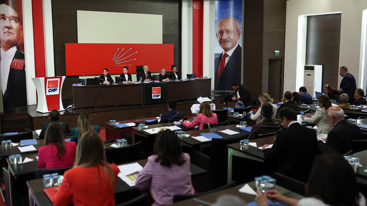 CHP parti meclisi toplantısı öncesi güncel üye listesi netleşti