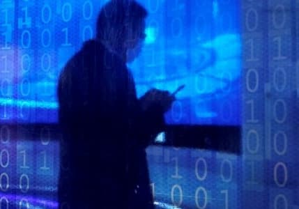 Çin'de internet sektörü gelirleri yılın ilk dört ayında sınırlı artış kaydetti